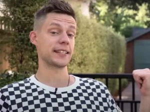 Россиянки набежали в «Тиндере» на Кремниевую Долину после фильма Дудя