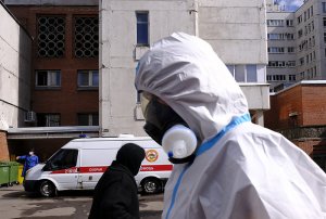 Депутаты Петербурга возмущены «проверками» медиков, заболевших COVID-19