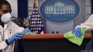 Пресс-секретарь вице-президента США заразилась коронавирусом