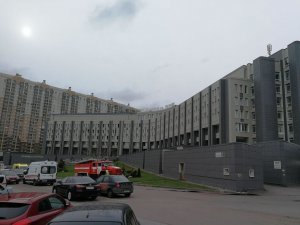ПРОИСШЕСТВИЯ Утром в Петербурге загорелась больница Святого Георгия, погибли люди Пожар тушили 75 спасателей