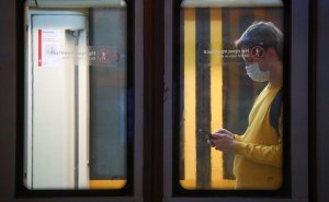 Власти Москвы ответили на данные о продаже масок с наценкой 1800%