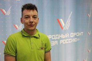 Акция #МыВместе в лицах: волонтер Роберт Триппель отдал свой запас картошки нуждающимся пенсионерам Сыктывкара