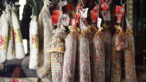 Китай запретил поставки мяса из Австралии