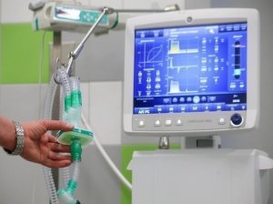 Россияне в ажиотаже стали скупать лекарства, но не противовирусные