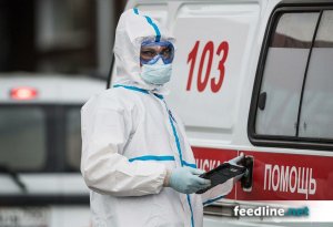 Bloomberg (США): эксперты хотят знать, почему коронавирус не убил больше русских
