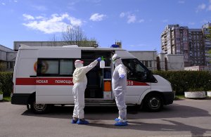 В Петербурге более 2,5 тыс. медиков заболели коронавирусом.