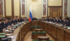Правительство выделило 100 млрд рублей на поддержку регионов