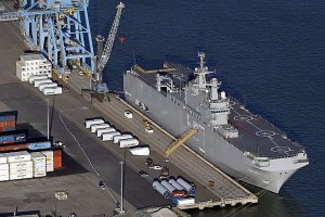 Россию обвинили в строительстве в Крыму «клонов» «Мистралей»