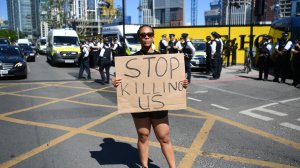 Методичку согласовали: "Команда Навального" нашла объяснение бунтам в США. Но лишь на пятый день