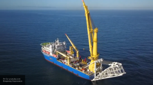 Способное достроить "Северный поток — 2" судно сменило владельца