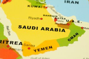 Обзор аравийских стран: уход США из Саудии; провозглашение автономии на юге Йемена; «игры престолов» в Омане; и многое другое за апрель-май 2020