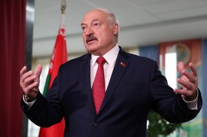 Новая газета (США, Госдеп) Саша три процента. За падение своего рейтинга Лукашенко мстит популярному блогеру
