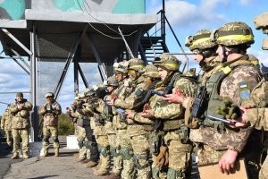 УНИАН (Украина) Стандарты НАТО: Рада ввела в Вооруженных силах два новых звания