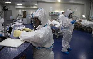 [5.06/COVID-19] В России проведено >12,3 млн. тестов (+335 тыс. в сутки), выявлено 458 689 заболевших (+8 855 (1,97%)), выздоровело 221 388 человек (+8 708), 5 725 скончалось (+197)