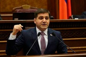 Мы в очередной раз стоим перед проблемой изменения тарифа на газ, что является недружественным шагом со стороны России – депутат Арман Бабаджанян