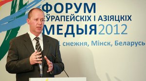 Названный хряком соперник Лукашенко пообещал ему безопасность после ухода с поста президента