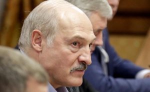 Шантаж Минска: Батька грозит выкинуть военные базы русских, которых никогда не было