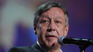 Как оппозиция встала на защиту виновного в смертельном ДТП Ефремова