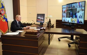 Путин поручил заместить выпадающее финансирование IT-отрасли госзаказами