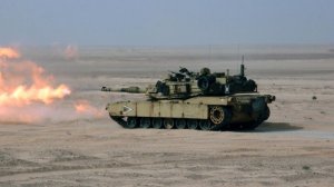 Историк напомнил про факелы из «Абрамсов» в ответ на критику российских танков из США