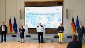 В Германии нашли выход, чтобы «Северный поток — 2» работал на всю мощность