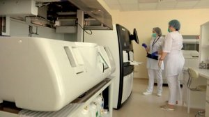 В клинике «Екатерининской» появился сверхточный тест на COVID-19 и антитела: «Генериум» видит от 100 единиц вируса в организме, тогда как другие системы показывают только от 10 тыс. единиц