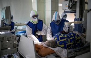 [15.06/COVID-19] В России проведено >15,3 млн. тестов (+234,2 тыс. в сутки), выявлено 545 458 заболевших (+8 248 (1,54%)), выздоровело 294 306 человек (+9 767), 7 284 скончалось (+193)