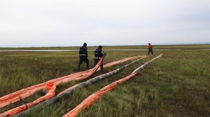 Активная фаза сбора нефтепродуктов в Норильске завершилась. Около 70% грунта вывезли с места разлива топлива в Норильске