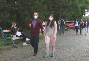Это путь к жесткому карантину: почти тысяча за сутки. В Минздраве Украины огорошили цифрами