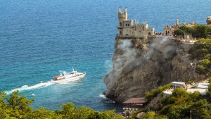 «Там нет украинцев»: в Турции хотят признать Крым российским  (Турецкая партия Vatan представила план с признанием Крыма российским)