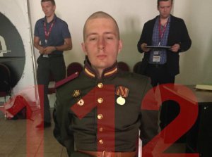 Очевидец рассказал об инциденте с участием солдата-провокатора на параде Победы