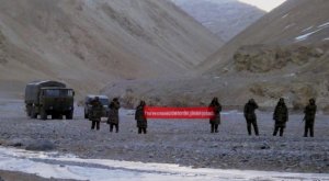 Индия и Китай начали укреплять спорный участок границы после столкновения военных