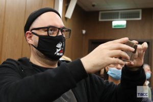 Дело Серебренникова несет метастазы по всему организму общества. Приговор Серебренникову странный? Не спешите. Не всё так просто