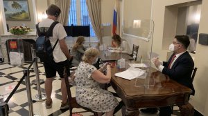 В Нью-Йорке выстроилась очередь из желающих проголосовать по Конституции