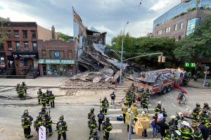 New York Post (USA) В Бруклине (Нью-Йорк) рухнуло трехэтажное здание