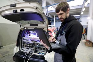 На дорогах Петербурга протестируют российский беспилотный автомобиль