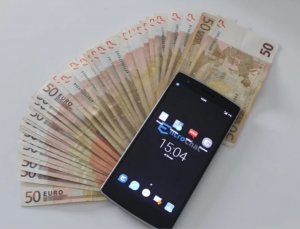 Евпропол, британское Национальное агентство по борьбе с преступностью (NCA), а также правоохранительные органы Франции, Швеции, Норвегии ликвидировали сервис Encrochat и произвели почти 750 арестов
