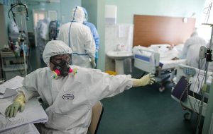 [12.07/COVID-19] В России проведено >23,3 млн. тестов (+262 тыс. в сутки), выявлено 733 699 заболевших (+6 537 (0,899%)), выздоровело 504 021 человек (+2 960), 11 439 скончалось (+104)