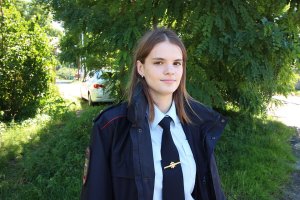 «У него была одна цель – убить»: В Калининграде безоружная девушка-полицейский остановила психопата с ножом (Мужчина намеренно устроил ДТП и напал на водителя второго автомобиля)