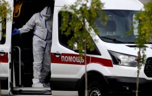 [15.07/COVID-19] В России проведено >24 млн. тестов (+298 тыс. в сутки), выявлено 752 797 заболевших (+6 428 (0,861%)), выздоровело 531 692 человек (+8 443), 11 937 скончалось (+167)