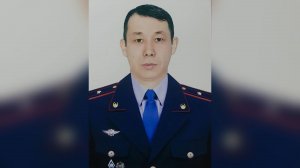 3 операции перенес полицейский, выпрыгнувший из окна 13 этажа при задержании педофила