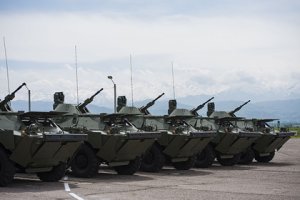 Бронемашина затонула в Керченском проливе