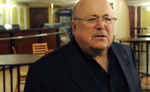 Калягин — Беглову: Сокращайте чиновников, а не разрушайте культуру