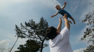 Россия не должна быть "инкубатором" детей: Госдума хочет ужесточить закон о суррогатном материнстве