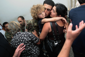 Танки против людей, бомбежки и разрушенные города — 12 лет назад Грузия напала на Южную Осетию [ 08.08.2008.]