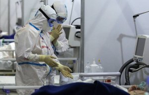 [9.08/COVID-19] В России проведено >30,8 млн. тестов (+246 тыс. в сутки), выявлено 892 654 заболевших (+5 118 (0,580%)), выздоровело 696 681 человек (+3 259), 15 001 скончалось (+70)