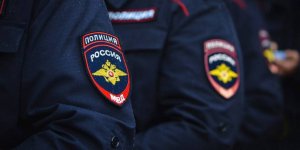 В Москве арестованы трое полицейских, подбрасывавшие наркотики