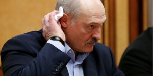 «Александр Лукашенко переживал худший кошмар Владимира Путина»  (Зарубежные СМИ — о последних событиях в Белоруссии)