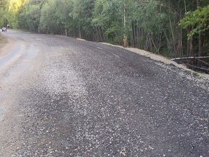 ОНФ в Коми помог ликвидировать яму и укрепить участок после паводка на дороге к селу Носим в Усть-Куломском районе