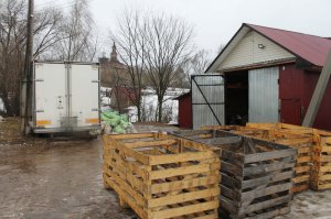 В Кировской области производитель солений незаконно сбрасывал сточные воды в малую реку